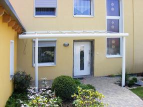 Systemdach-Eingangsüberdachung_